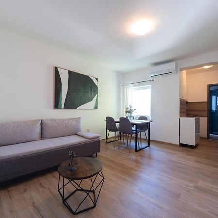 Cozy Apartment With Breakfast On Request 1 普拉 外观 照片