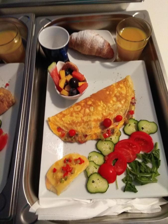 Cozy Apartment With Breakfast On Request 1 普拉 外观 照片